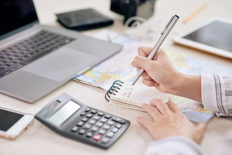 Worker writing notepad